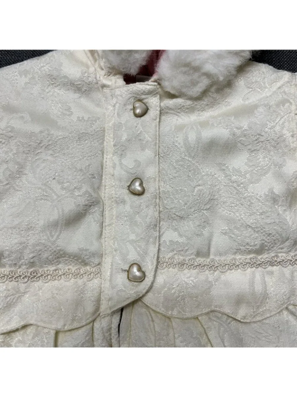 Vintage 80s Baby Snowsuit 6-9 Mo Cream White Jacquard Heart Buttons Giacca Young